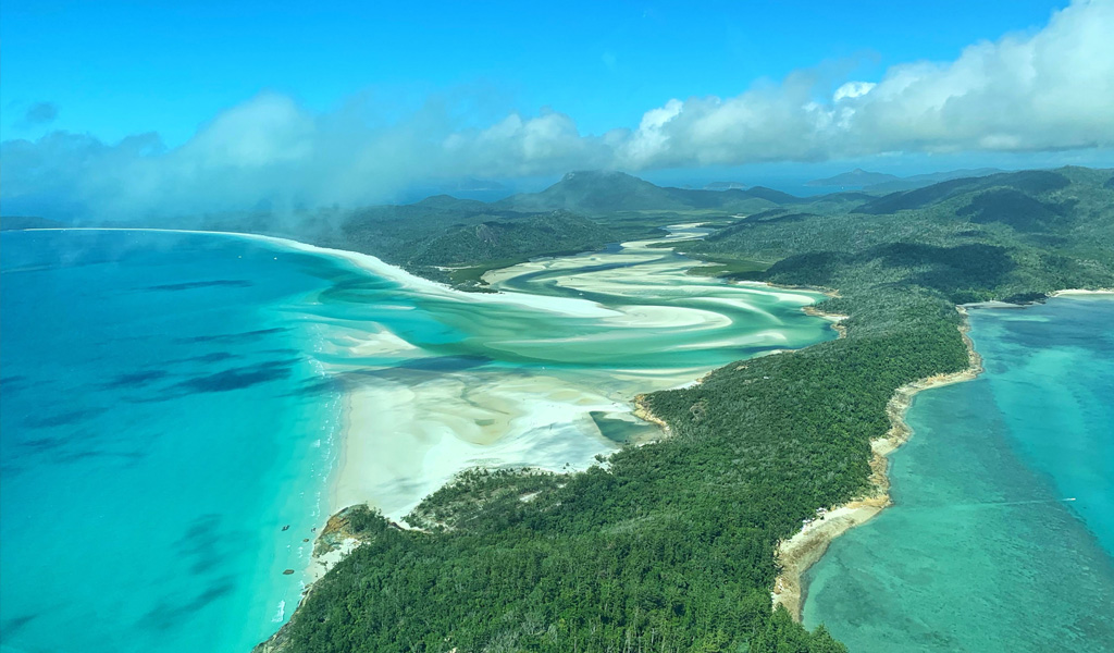 Savour The Finest Cuisine at Sea® Aboard Oceania Marina as You Discover Australia’s Most Captivating Shores