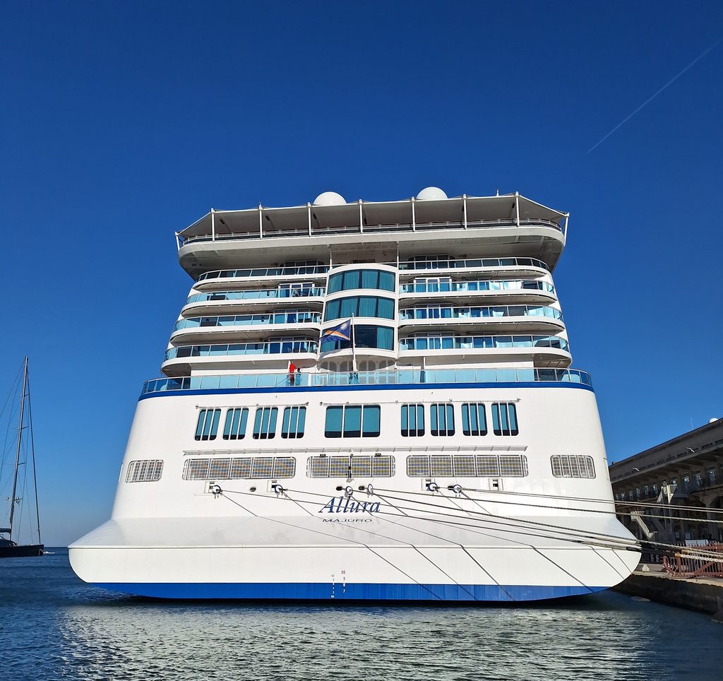 Our Review of Oceania Allura